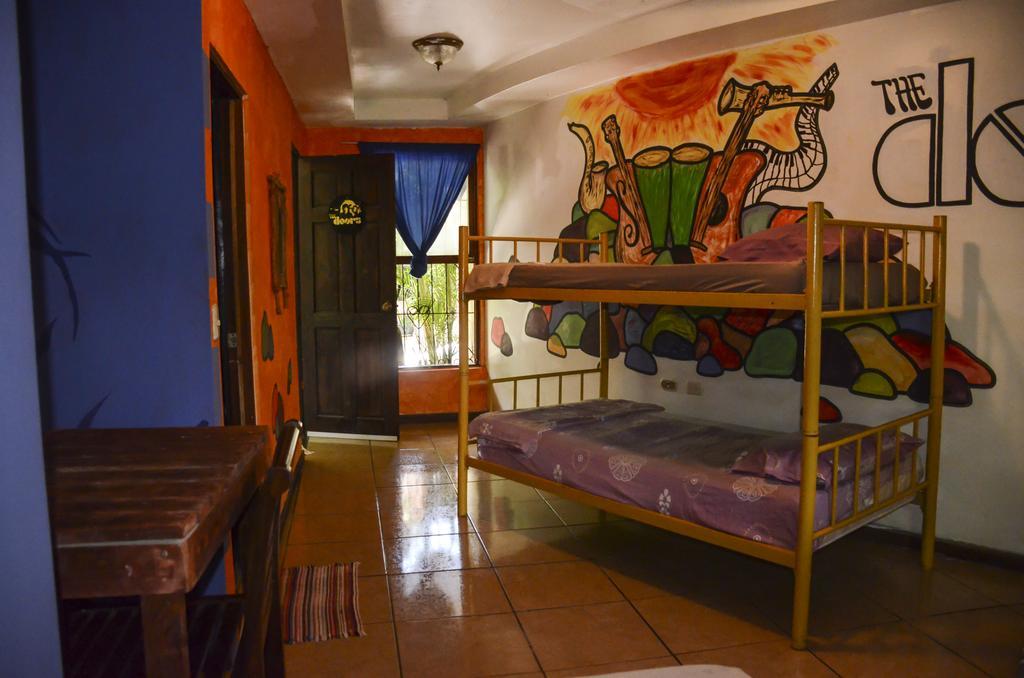 Pura Vida Hostel Tamarindo Exterior foto